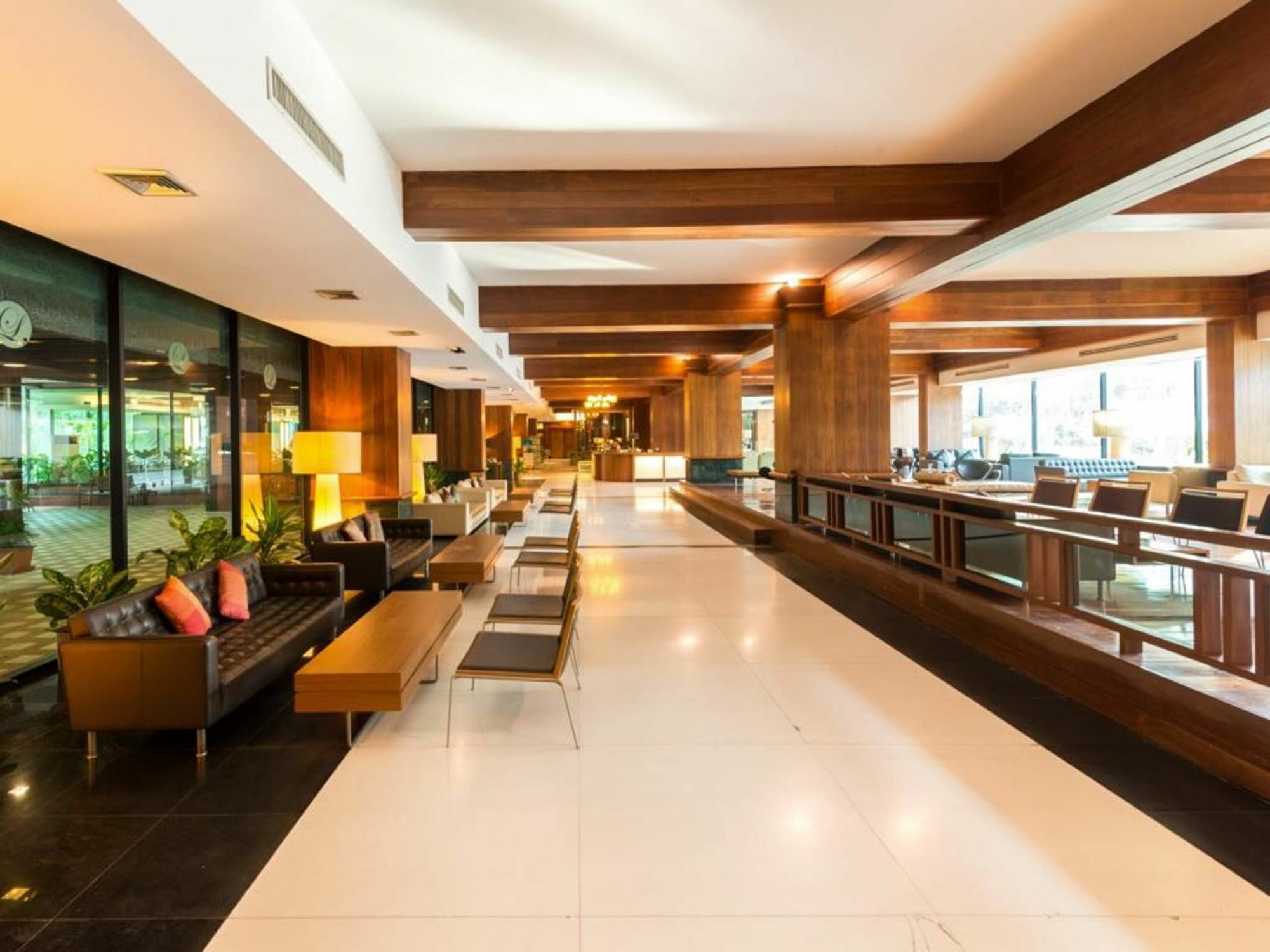 Laemtong Serviced Apartment Si Racha Exterior photo