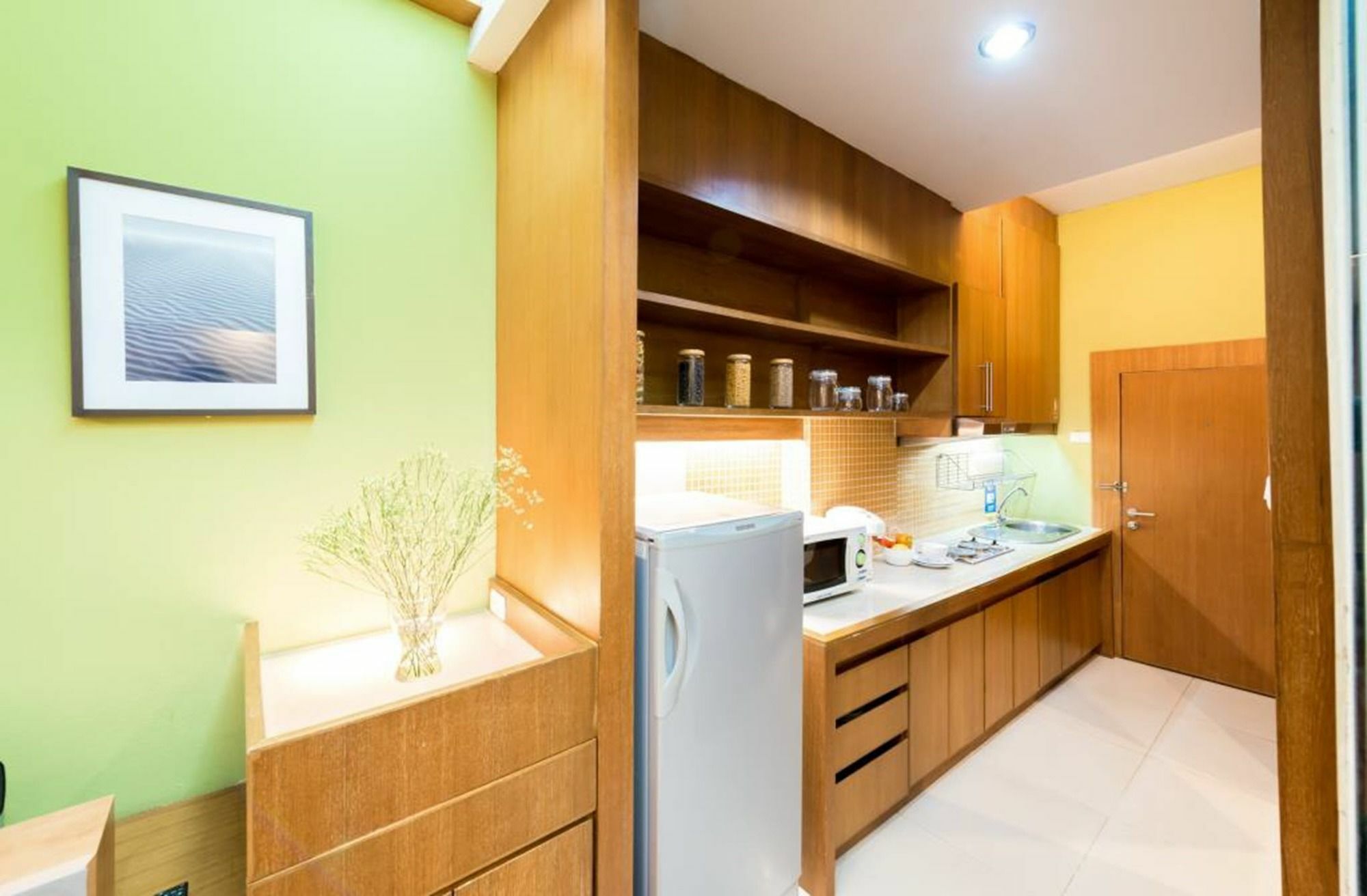 Laemtong Serviced Apartment Si Racha Exterior photo